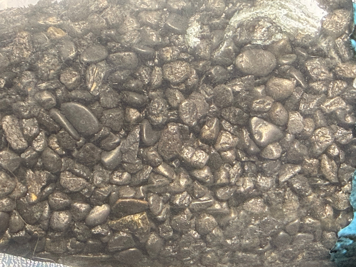 Roman Aquatic Gravel Natural 2kg (jet Black)