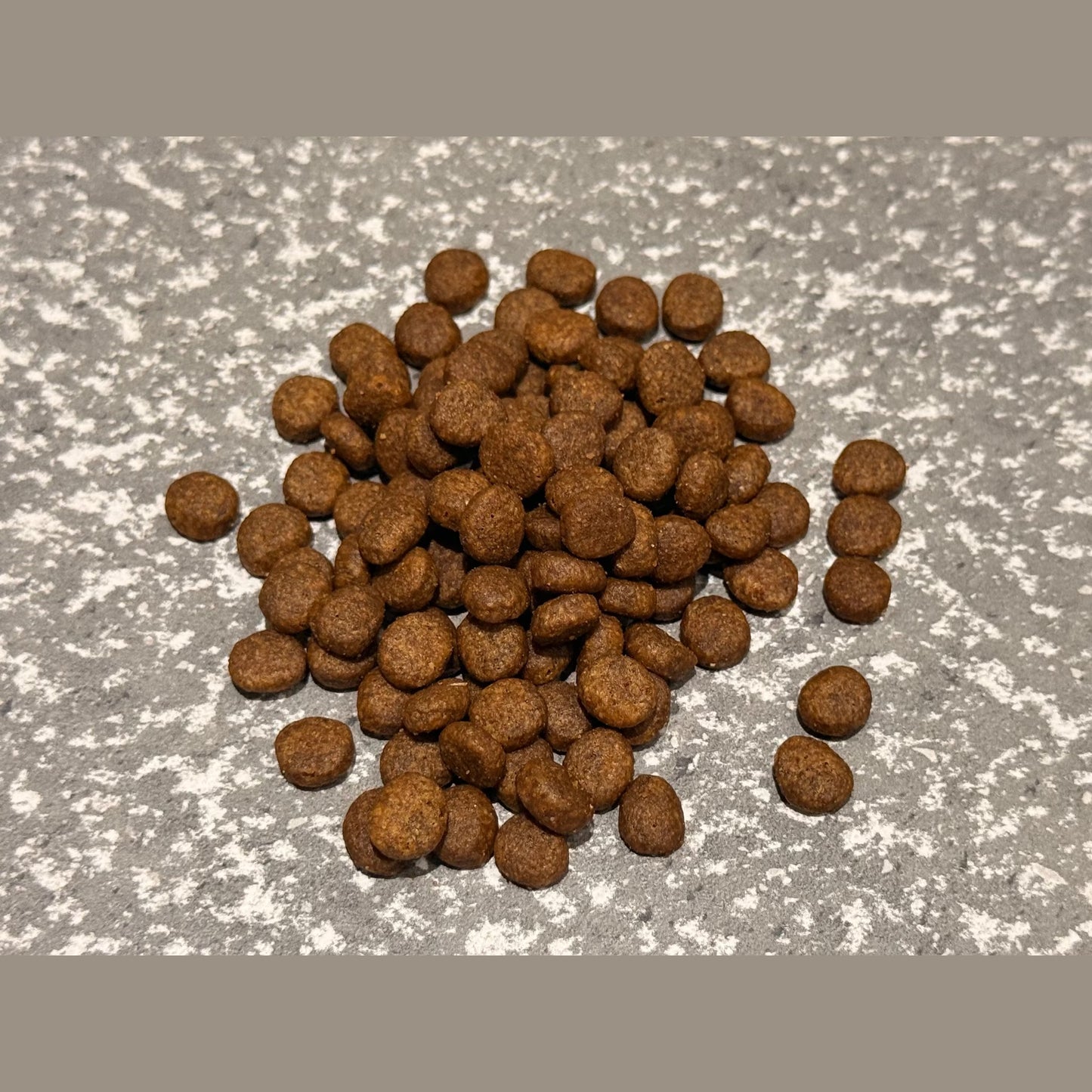 Meadow Farm - Connoisseur Cat - Adult - Turkey – product image 2 from Woofingtons