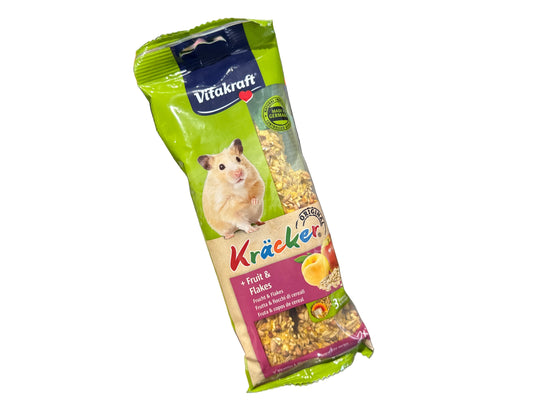 Vitakraft Kracker fruit and flakes for hamster and gerbils