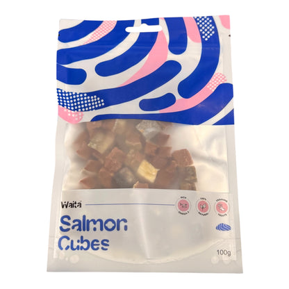 Waita dried - Salmon Cubes - dog and cat treat 100g